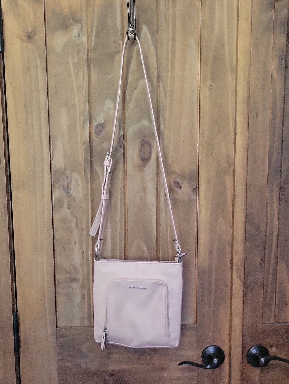 Crossbody Shoulder Bag in Light Pink